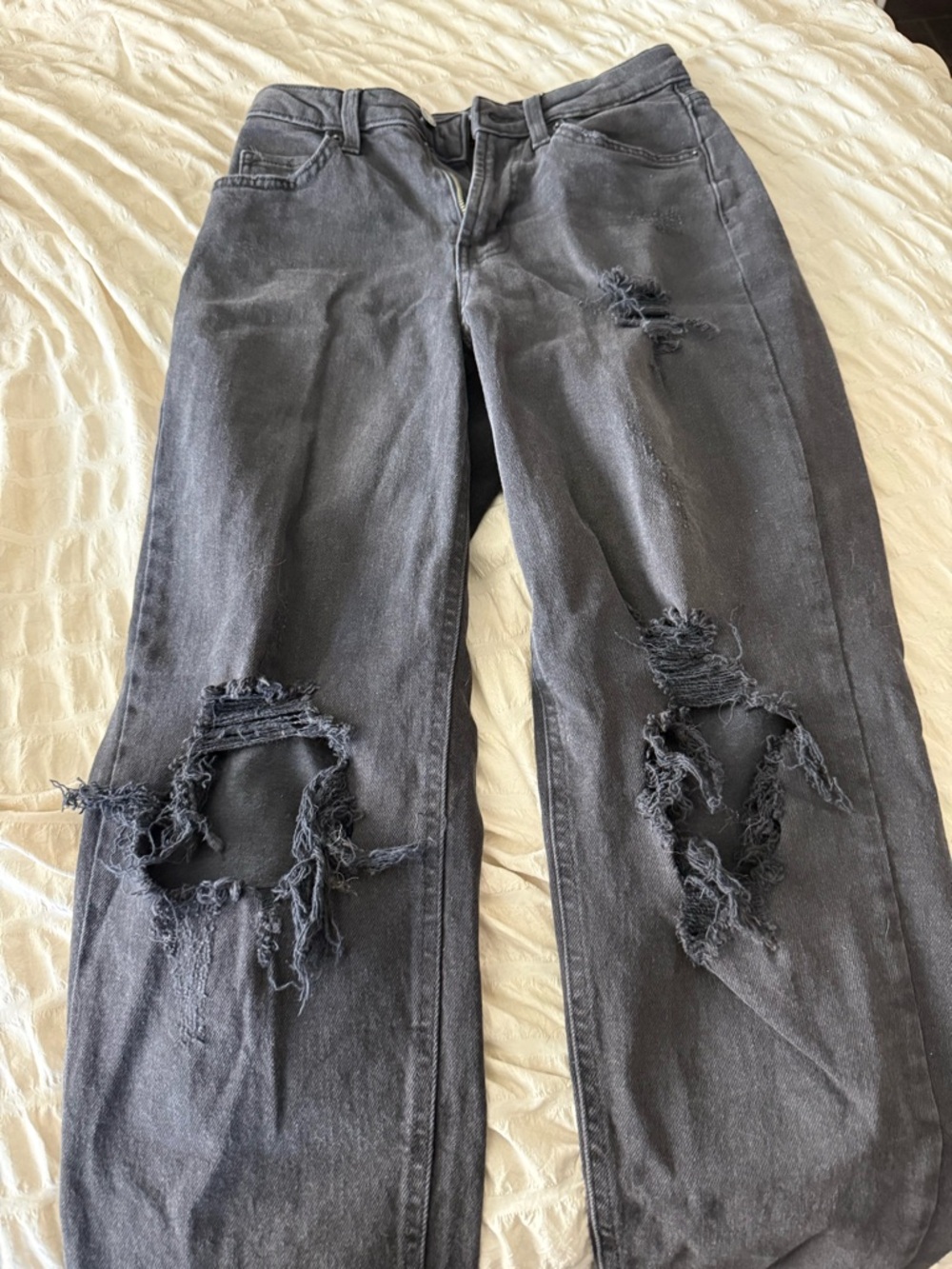 wild fable Women's Distressed Boyfriend Jeans - Washed Charcoal